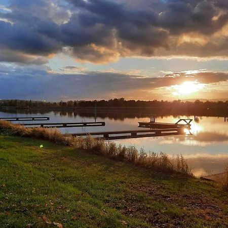 Camping Aux Rives Du Soleil Pont-de-Vaux Εξωτερικό φωτογραφία