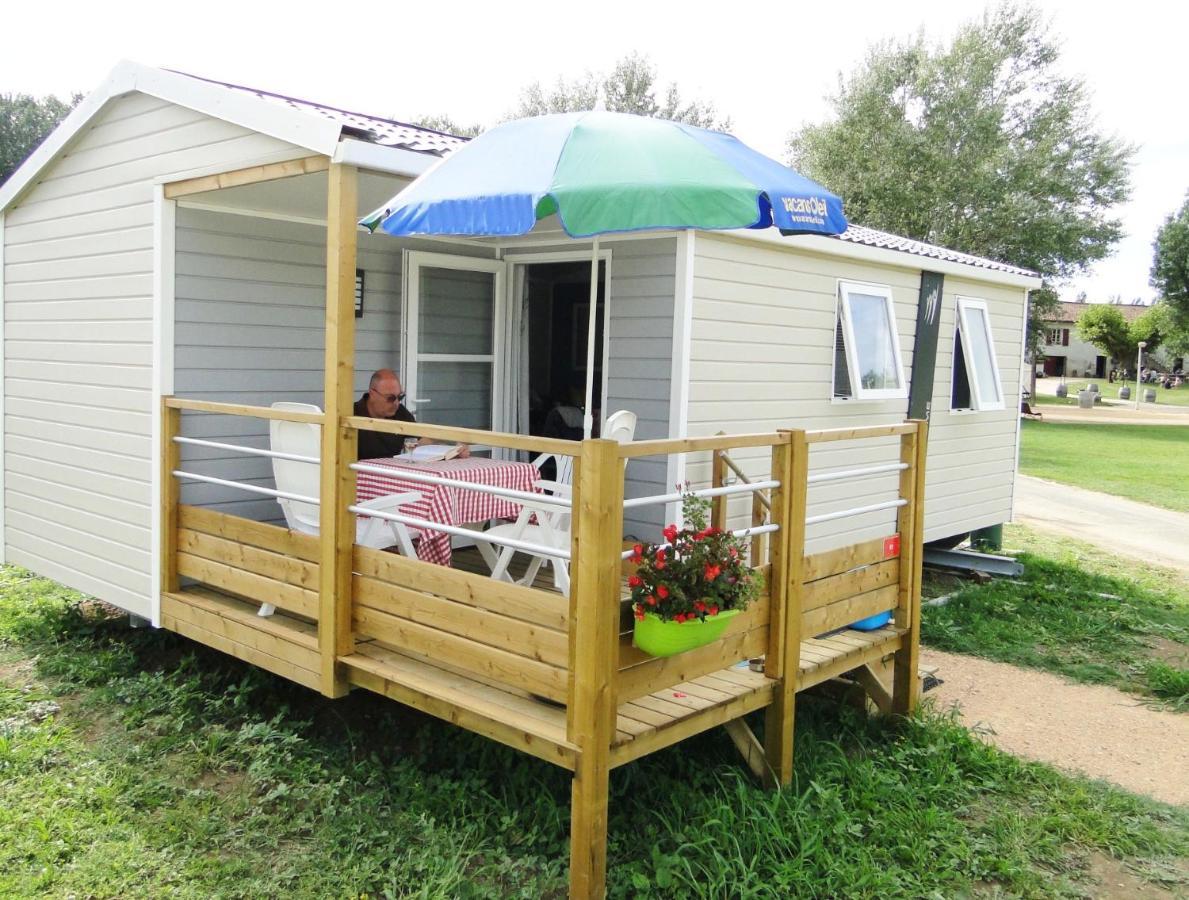 Camping Aux Rives Du Soleil Pont-de-Vaux Εξωτερικό φωτογραφία